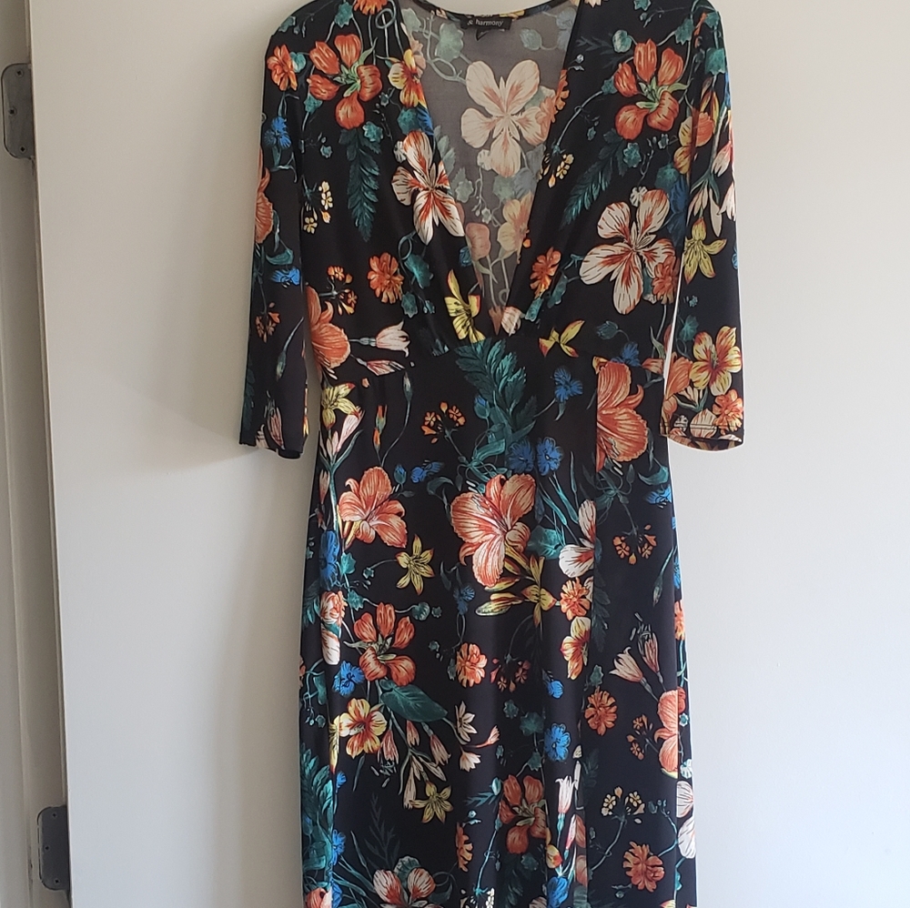 Forever 21 Black Floral Maxi Dress